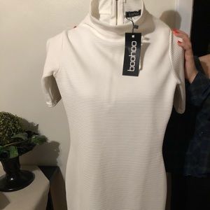 New with tags boohoo dress